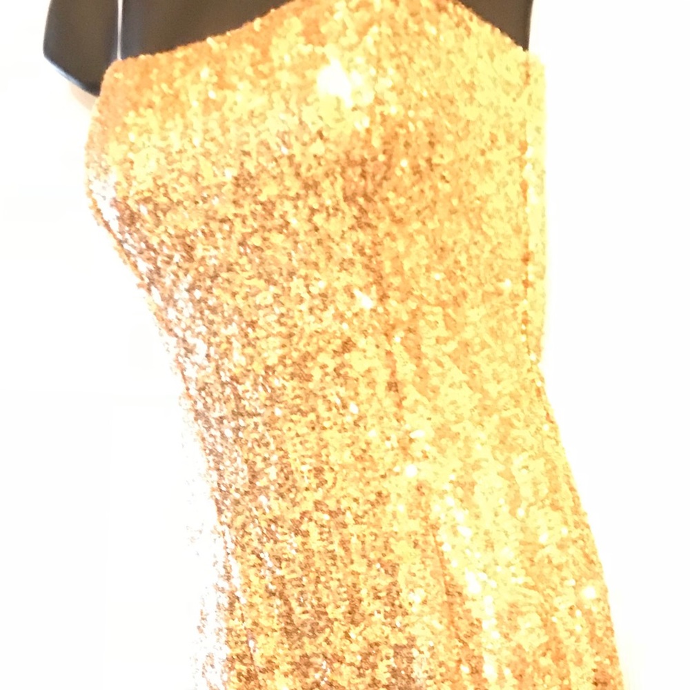 Evening gown gold sequins -Fredericks of Hollywood